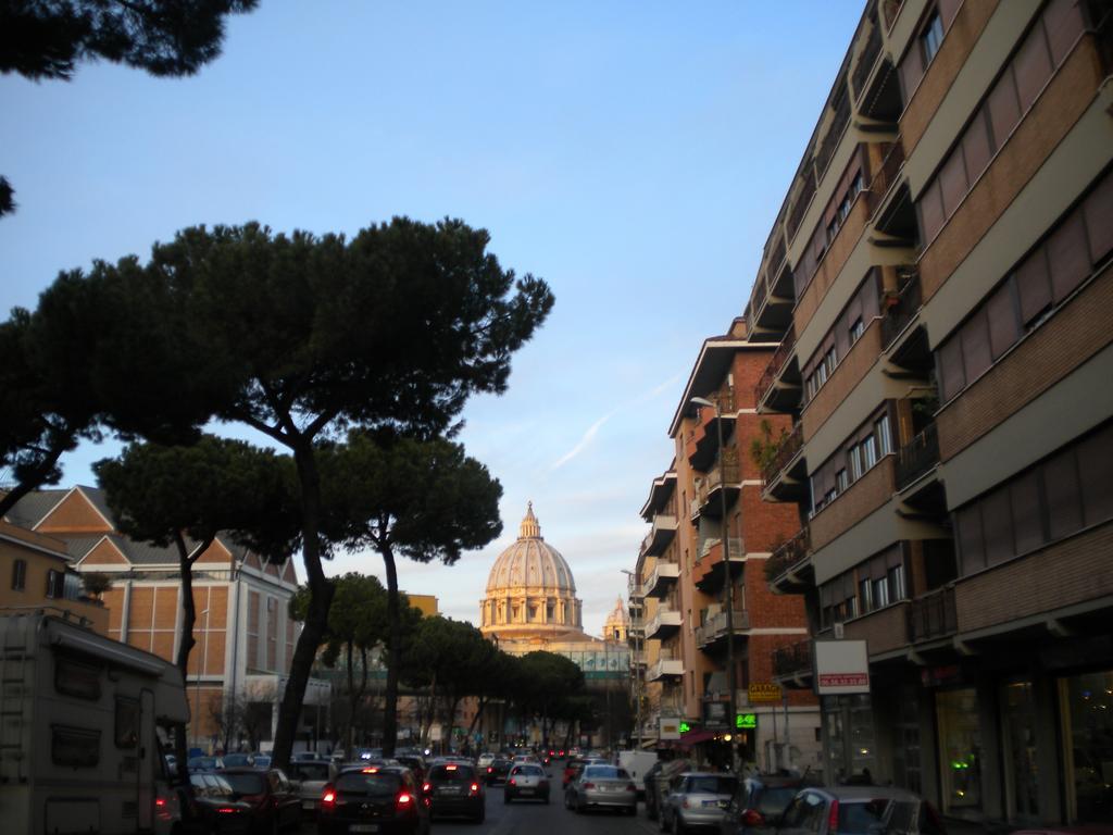 Vacanze A Gregorio Vii Bed & Breakfast Rome